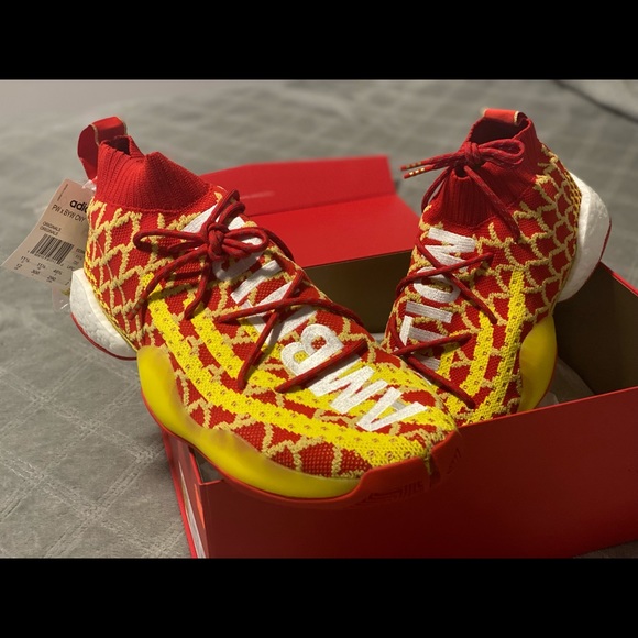 Pharrelle williams X BYW Chinese New Year! Size 12 - Picture 2 of 5